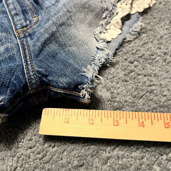 Abercrombie & Fitch Jean Shorts Womens 00 /24 Lace Trim Cut Off Raw Hem - Picture 8 of 8